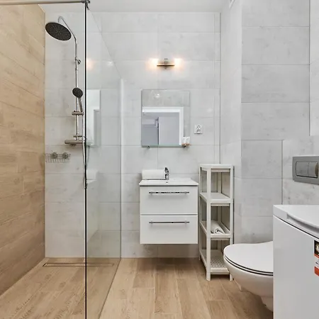 Apartment Drabika Balcony & Private Parking By Renters