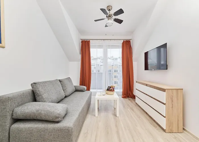 Drabika Balcony & Private Parking By Renters